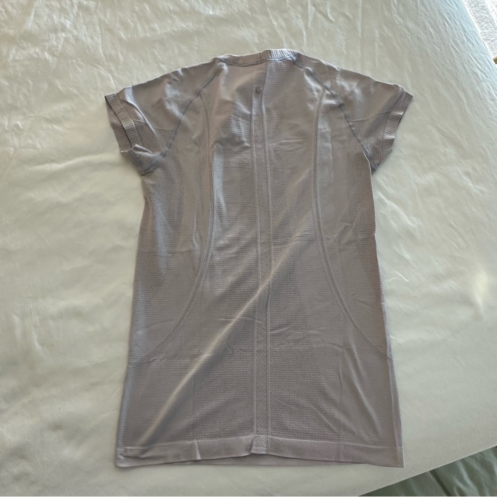 Lululemon swiftly tech short sleeve - Picture 6 of 6